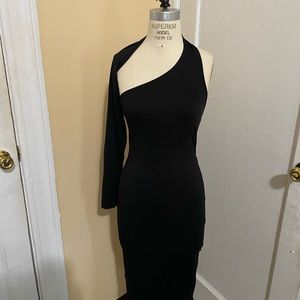 NWT One Sleeve Midi Dress